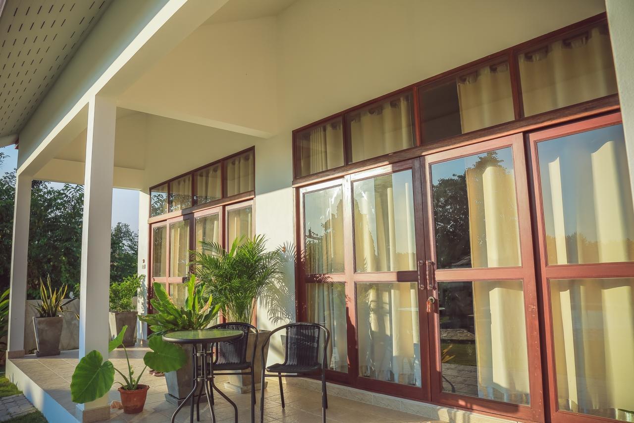 Tree Roots Retreat Hotel Rayong Exterior photo